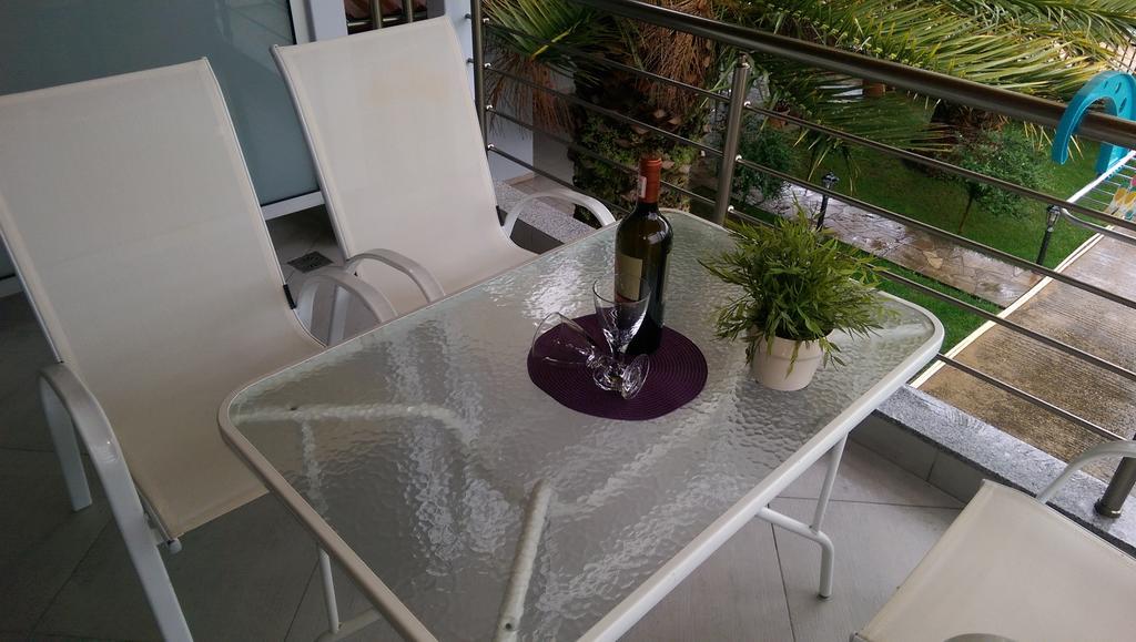 Aimilias Family Apartments Vrasná 외부 사진