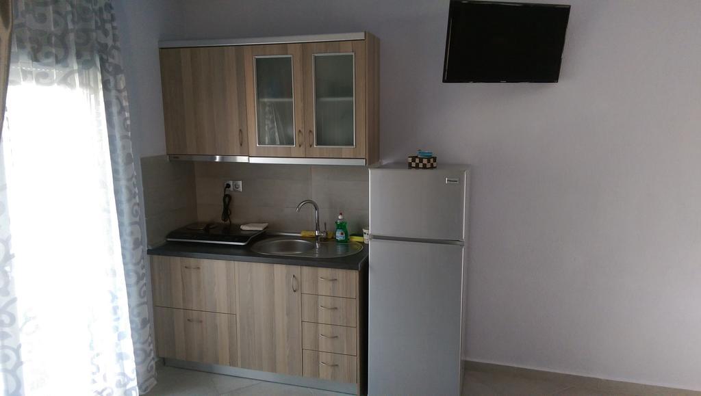 Aimilias Family Apartments Vrasná 외부 사진